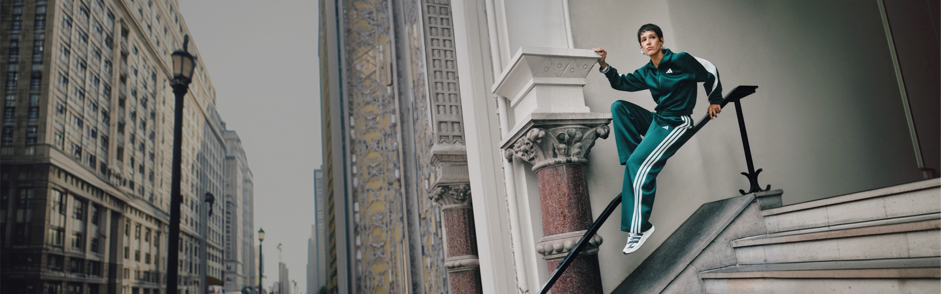 PC_GS_메인 배너_1920_600 (딤드 수정).png