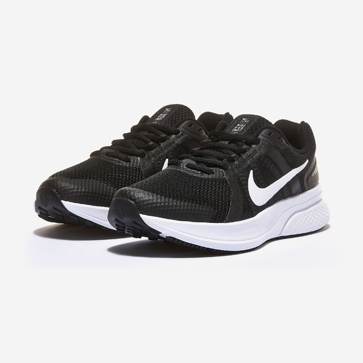 nike running swift 2