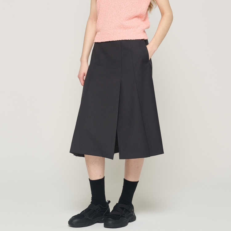 CARGOBROS FOR WOMAN Pleated Long Skirt (CHARCOAL)