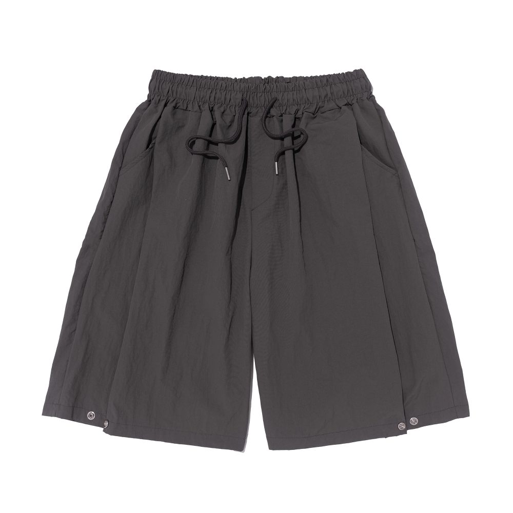 【SATIIIZ】Repu Nylon Pintuck Bermuda Pants SATIIIZ】Piets Pintuck Bermuda Pants SATIIIZ】Piets Pintuck
