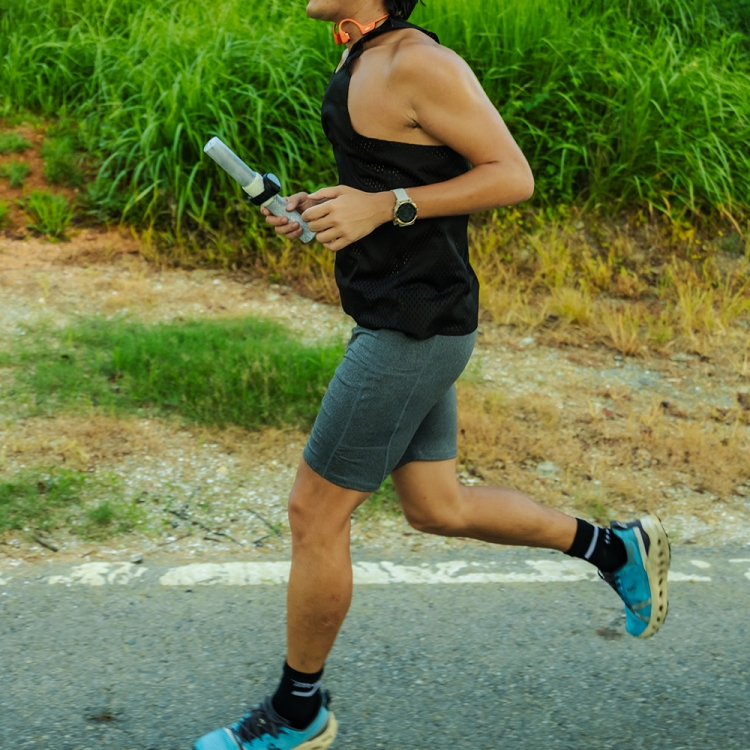 FIND CHILLIN R05 starter daily running half tights