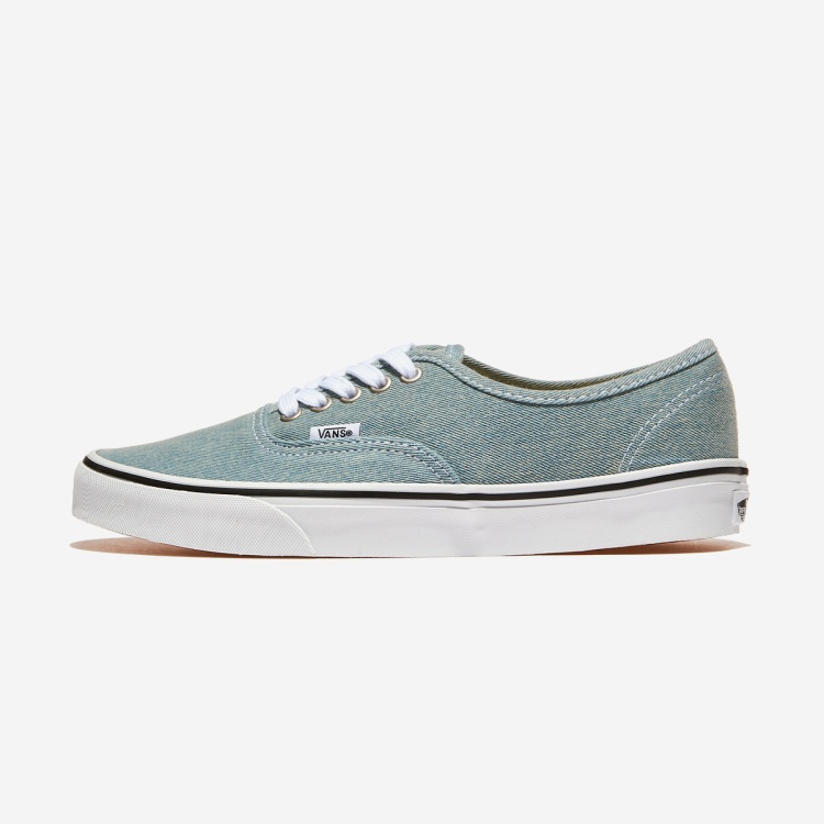 VANS AUTHENTIC
